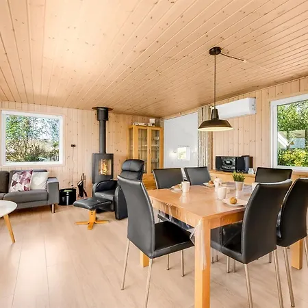 Brenda - 300m To The Fjord By Interhome Holiday home