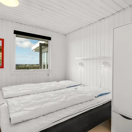 Brenda - 300m To The Fjord By Interhome *